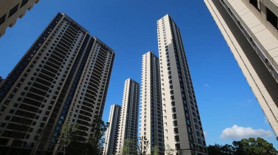 北辰實業（北辰地產）主營業務全解析 從地標建造者到城市綜合運營商的演進